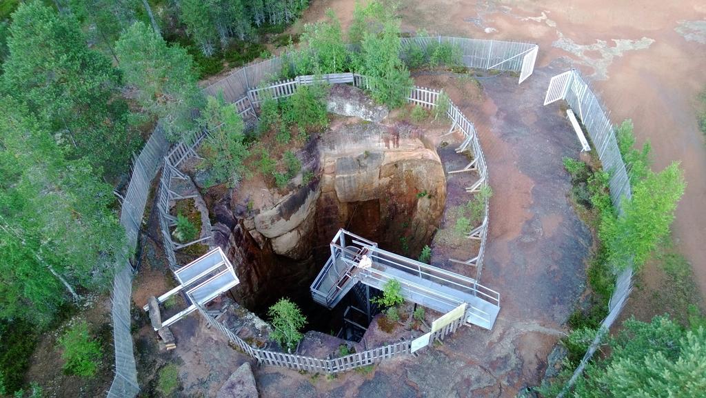 Kalliomajat Ylivalli Exterior photo